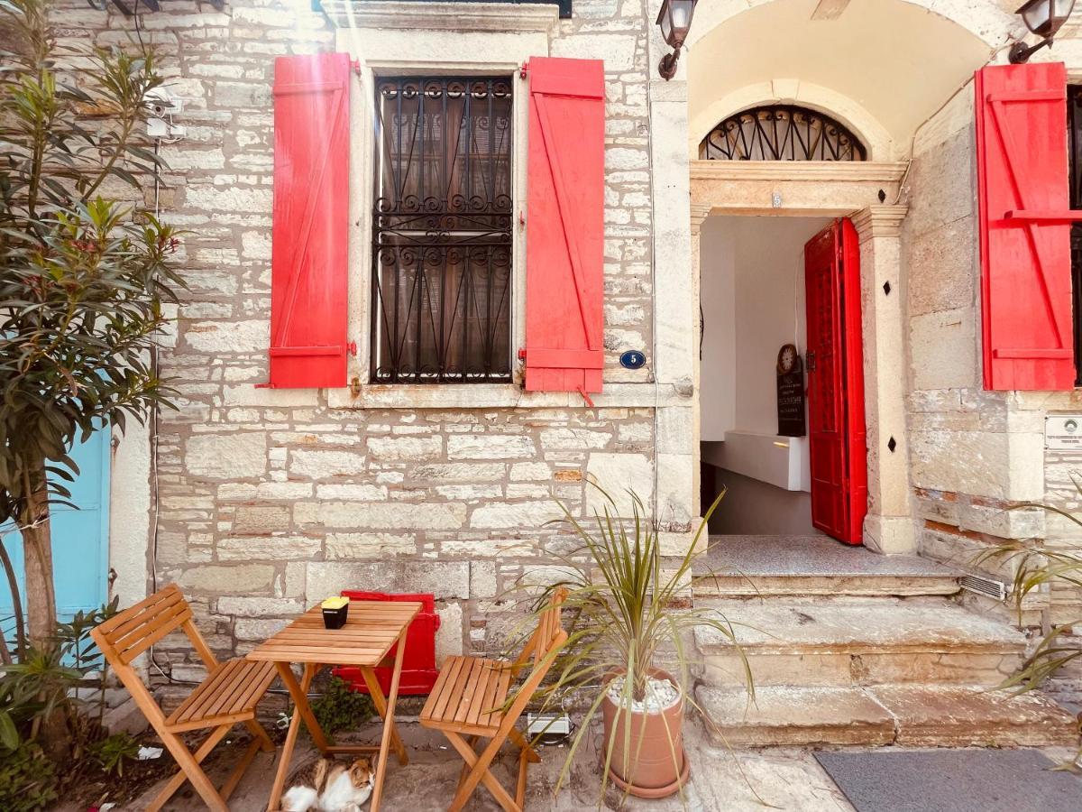 Amphora Rooms Foça Dış mekan fotoğraf
